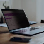 STARTECH 13" LAPTOP PRIVACY SCREEN FILTER, 16:10, MACBOOK AIR, MAG, MATTE/GLOSSY, 2YR - Image 12