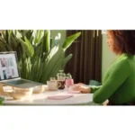 Logitech Lift Vertical Ergonomic Mouse - 910-006479 - Image 9